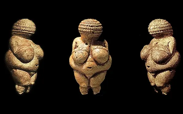 A small female sculpture was discovered near Willendorf in Austria. Although it is small in size, its buttocks are quite large. It is estimated that this sculpture was carved around 28,000 BC A small female sculpture was discovered near Willendorf in Austria. Although it is small in size, its buttocks are quite large. It is estimated that this sculpture was carved around 28,000 BC