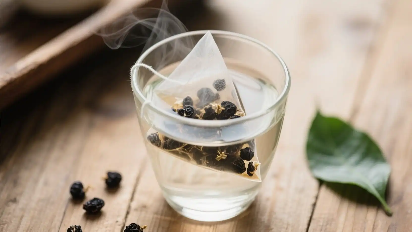 The main ingredient of beauty skin whitening tea is black goji berry The main ingredient of beauty skin whitening tea is black goji berry